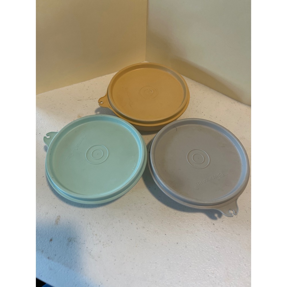Vintage Tupperware Cereal Bowls Set of 3 w/Lids 215-49 Pastel Yellow Green Grey